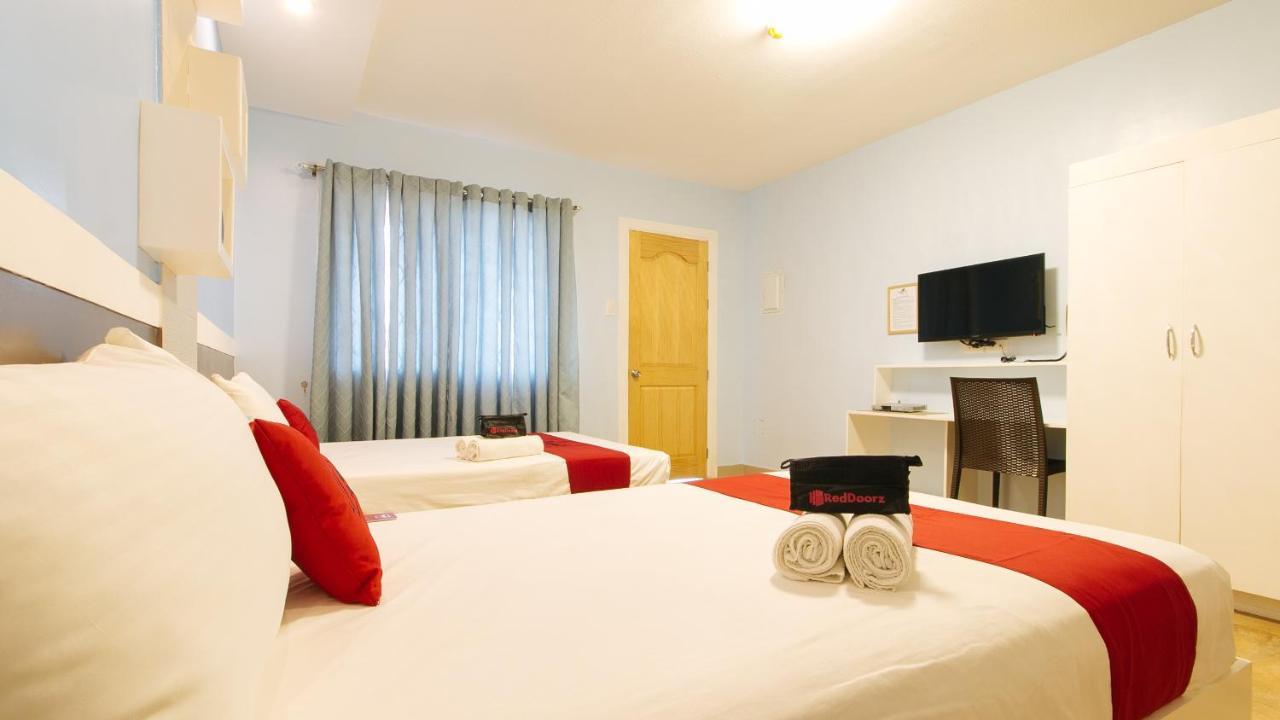 Reddoorz Plus Near Lapasan Plaza Кагаян де Оро Екстериор снимка