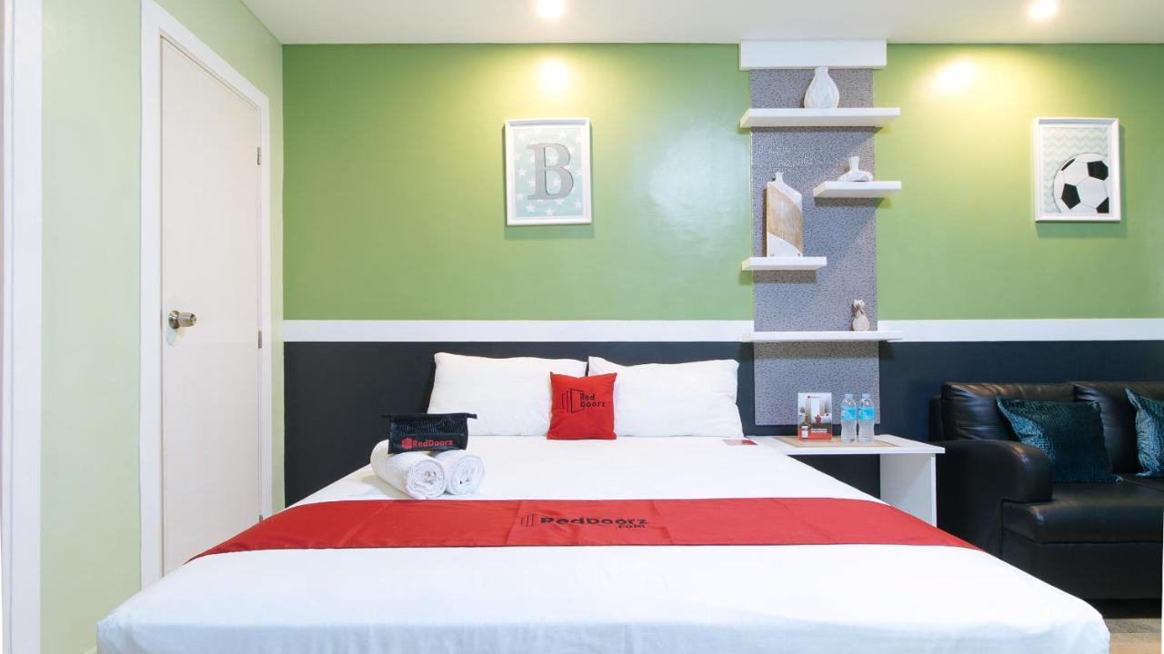 Reddoorz Plus Near Lapasan Plaza Кагаян де Оро Екстериор снимка
