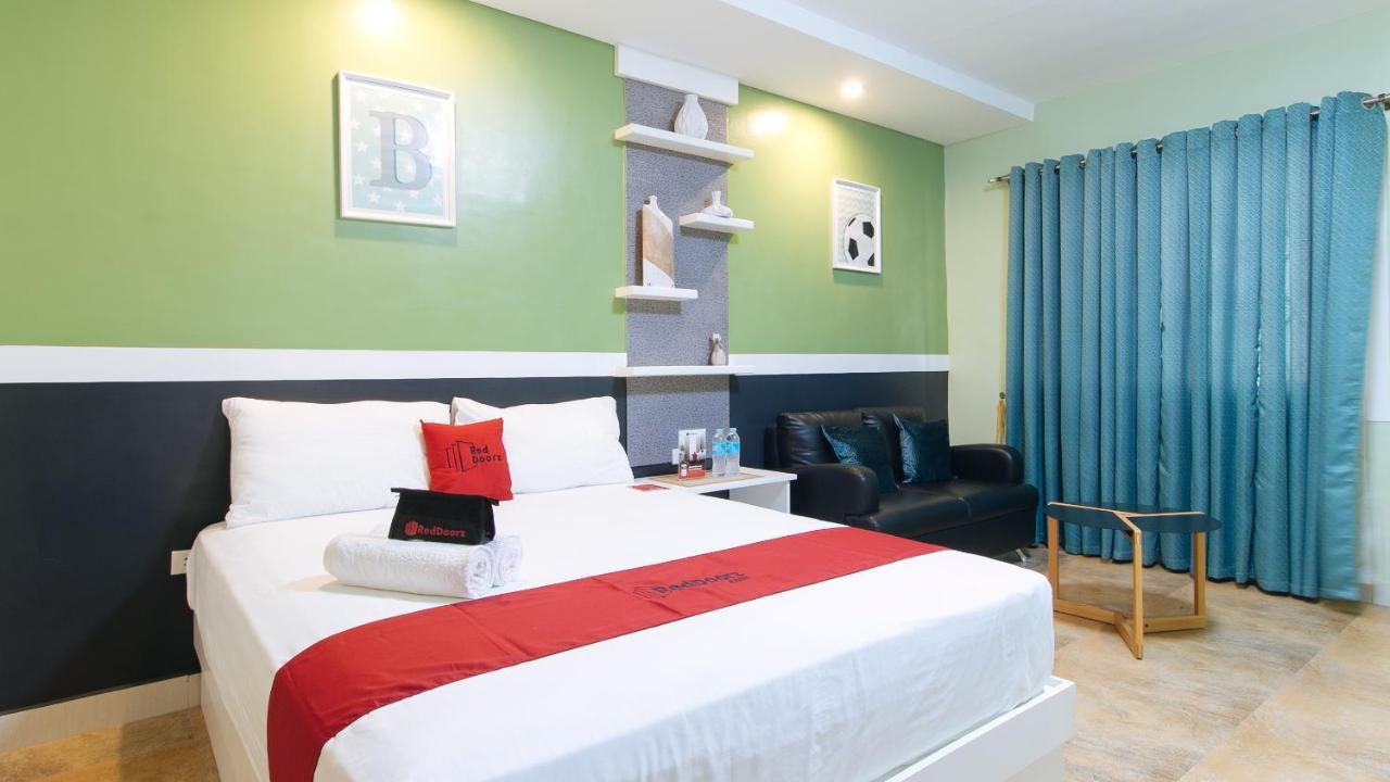 Reddoorz Plus Near Lapasan Plaza Кагаян де Оро Екстериор снимка