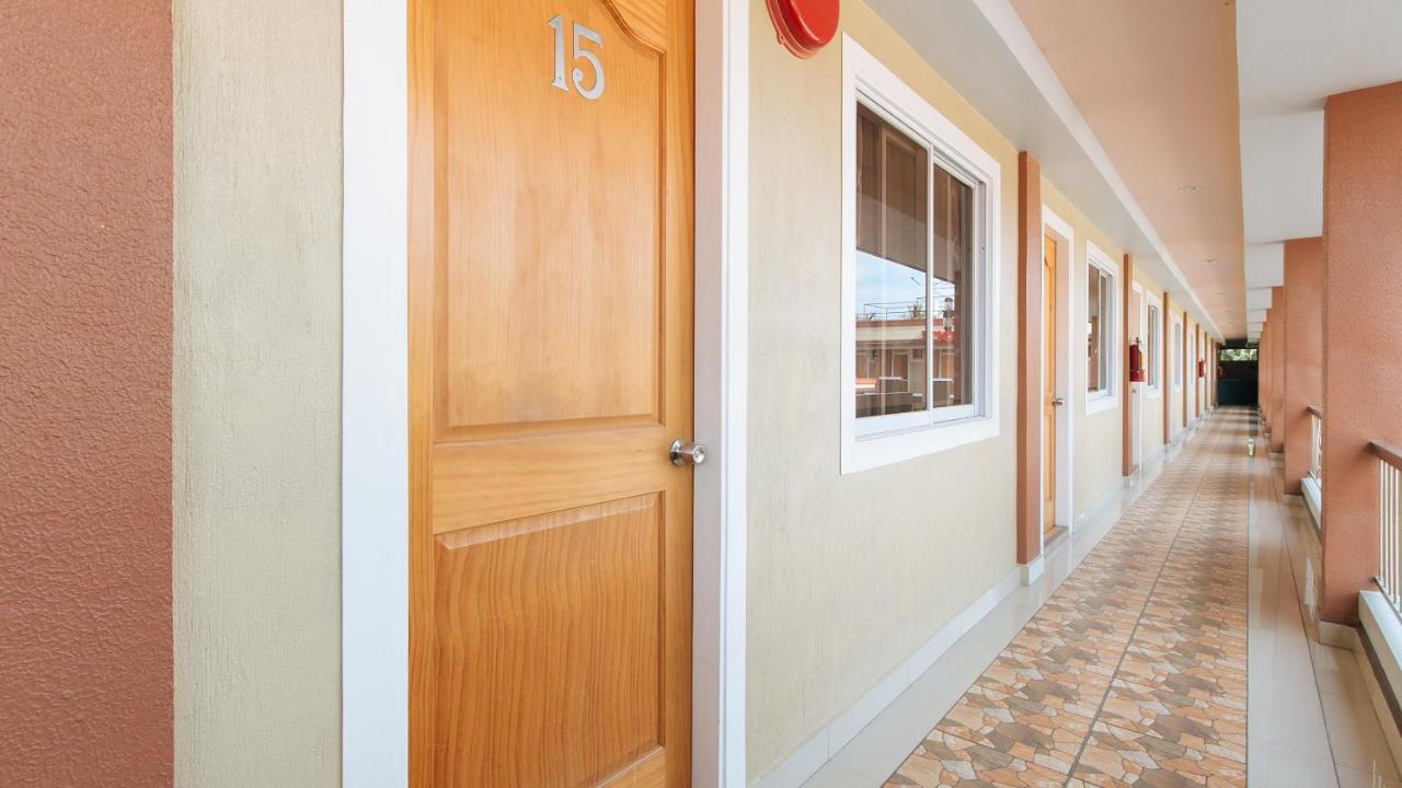 Reddoorz Plus Near Lapasan Plaza Кагаян де Оро Екстериор снимка