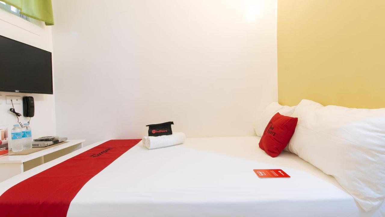 Reddoorz Plus Near Lapasan Plaza Кагаян де Оро Екстериор снимка