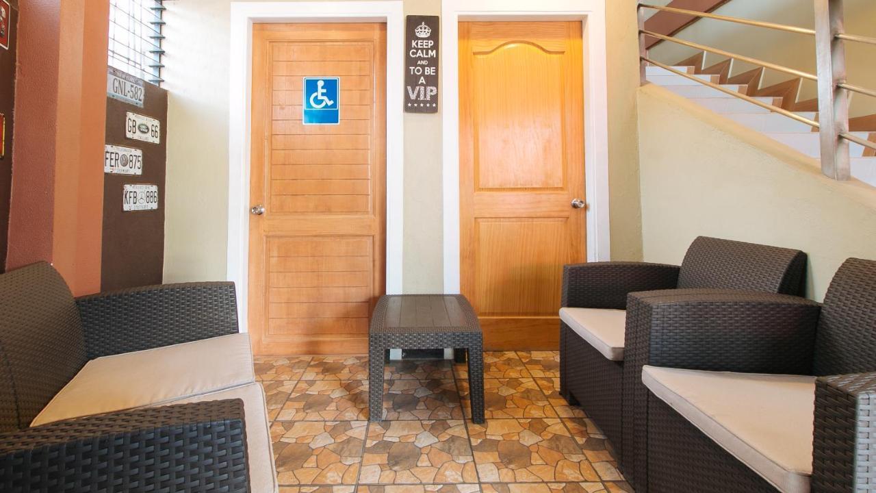 Reddoorz Plus Near Lapasan Plaza Кагаян де Оро Екстериор снимка