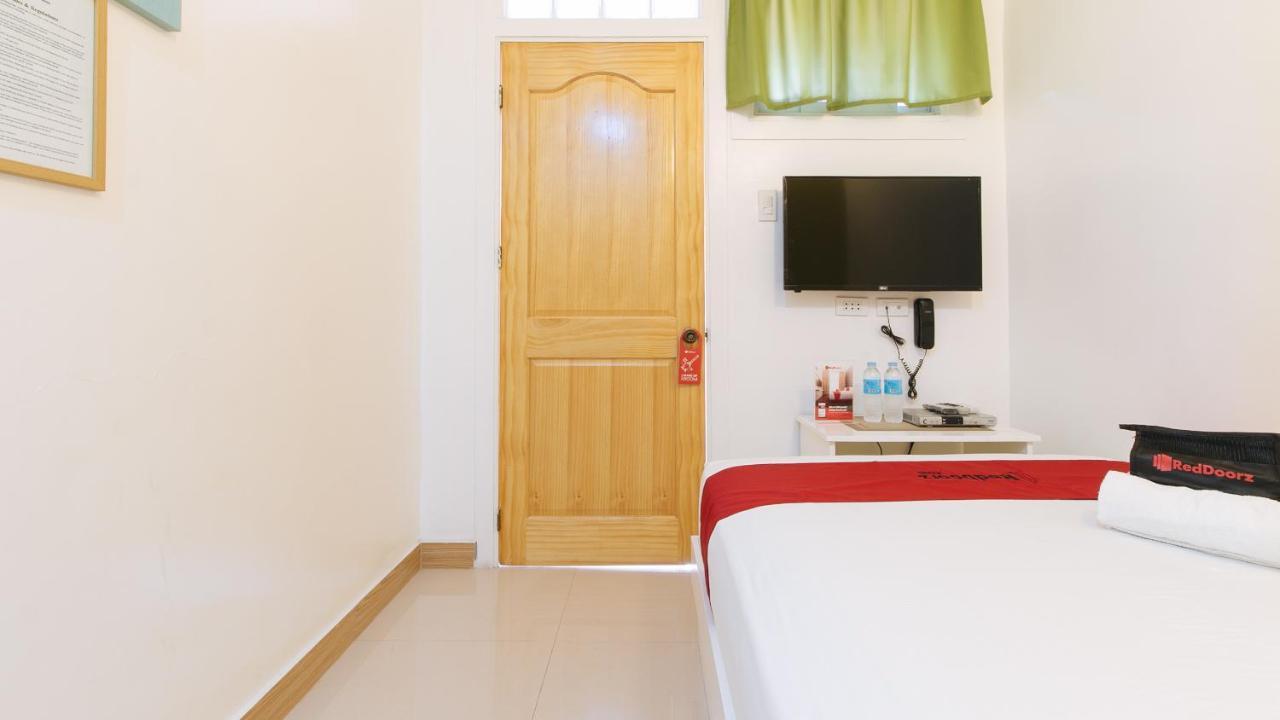 Reddoorz Plus Near Lapasan Plaza Кагаян де Оро Екстериор снимка