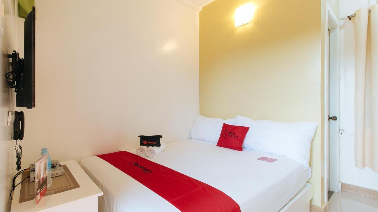 Reddoorz Plus Near Lapasan Plaza Кагаян де Оро Екстериор снимка