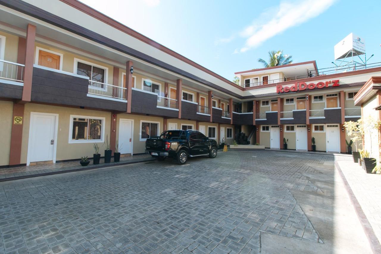 Reddoorz Plus Near Lapasan Plaza Кагаян де Оро Екстериор снимка